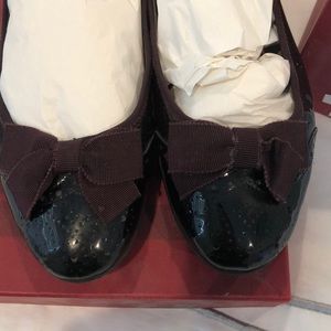Ferragamo ballet flats size 10